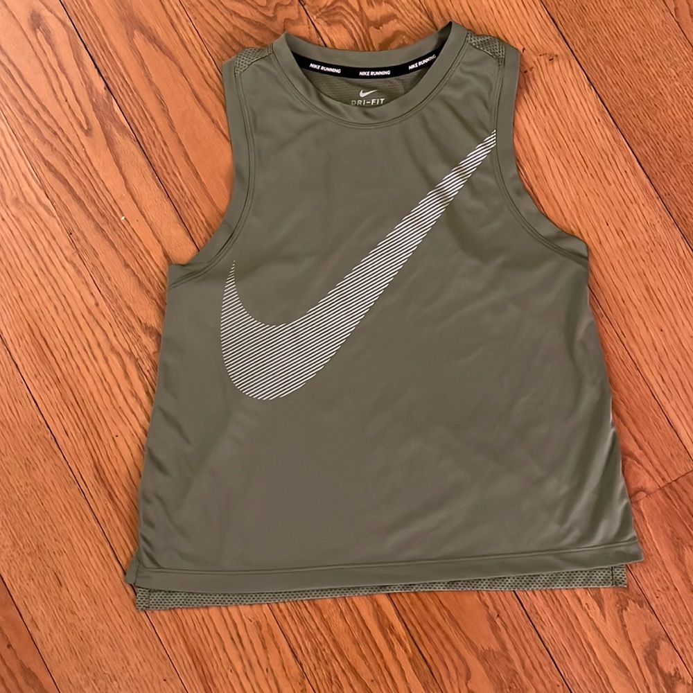 Nike run dri-fit